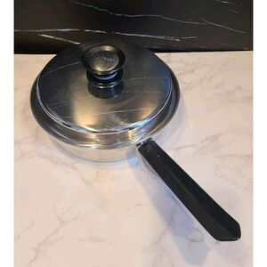 Amway Queen 1 qt. Pot Lid MultiPly 18/8 Stainless Steel Pan Approx Saucepan EUC